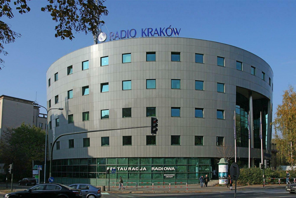 Poprawia się sytuacja regionalnych rozgłośni publicznych, choć do stabilizacji daleko