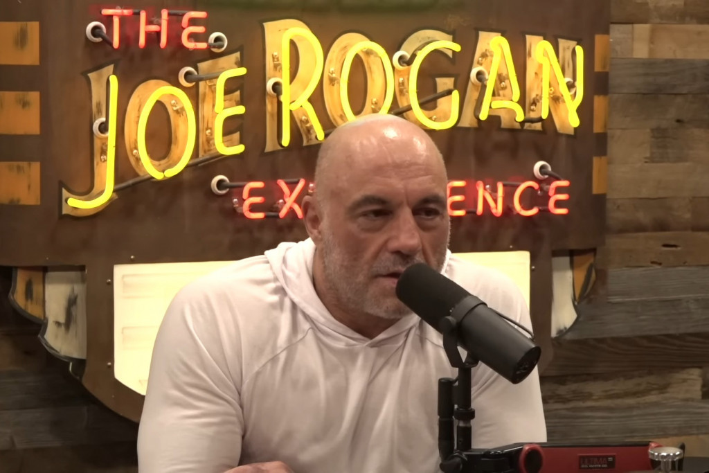 Podcasty newsowe to wciąż nisza, ale pomagająca budować więź z marką