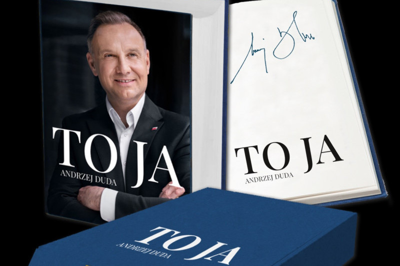 Prezydent Andrzej Duda włączył dziennik "Fakt" do promocji swojej książki