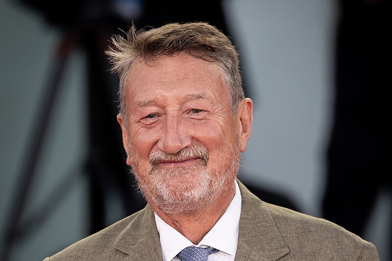 Autor serialu "Peaky Blinders" wybrany na scenarzystę kolejnego Bonda