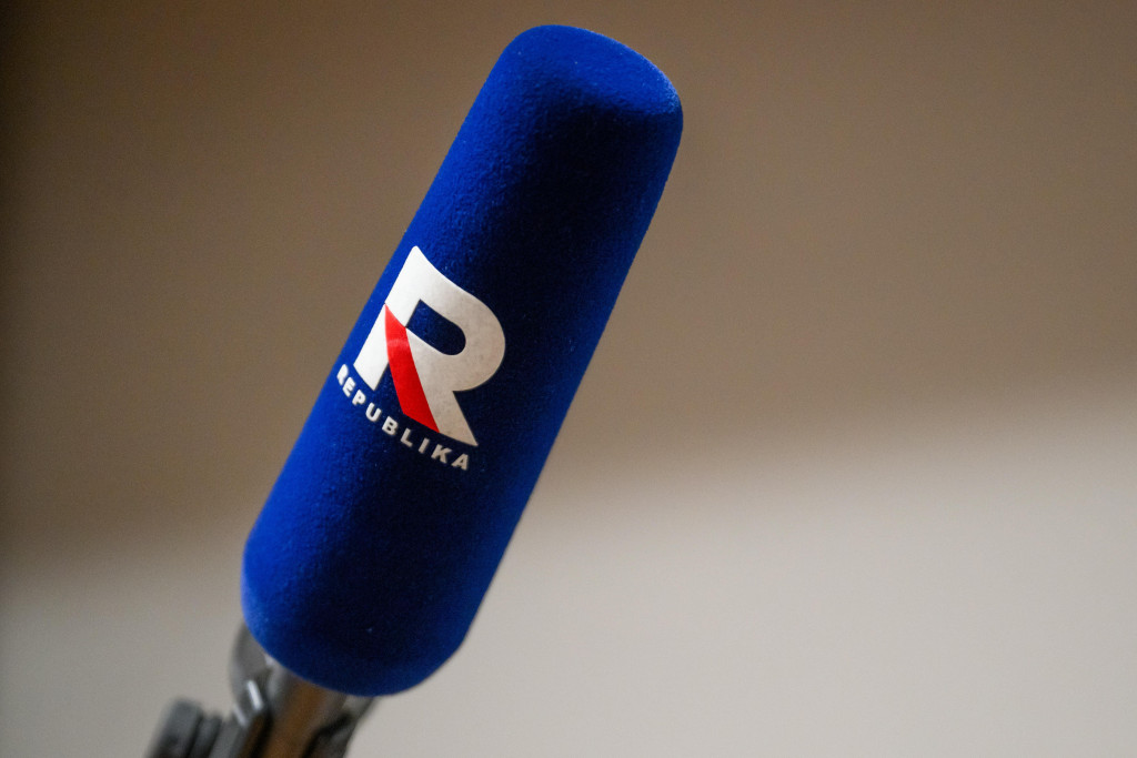 Firma farmaceutyczna Oleofarm ponownie reklamuje się w Republice