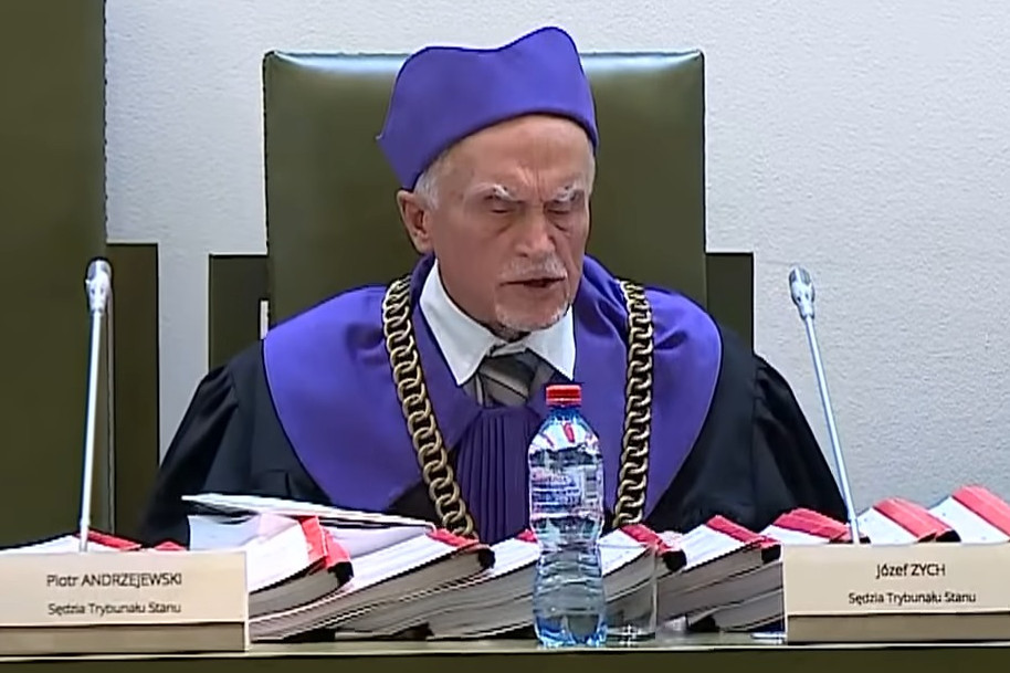 Dziennikarze "GW" i Oko.press zarzucają Andrzejewskiemu tłumienie krytyki prasowej