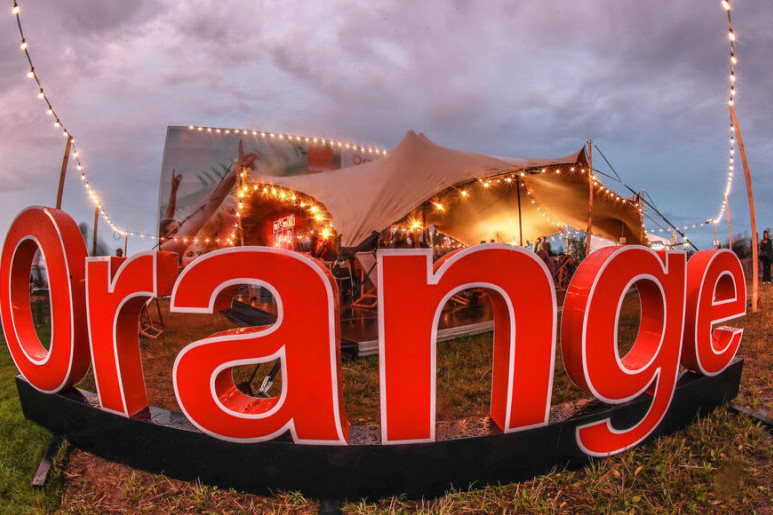 Orange Polska ma 1,02 mln klientów usług telewizyjnych