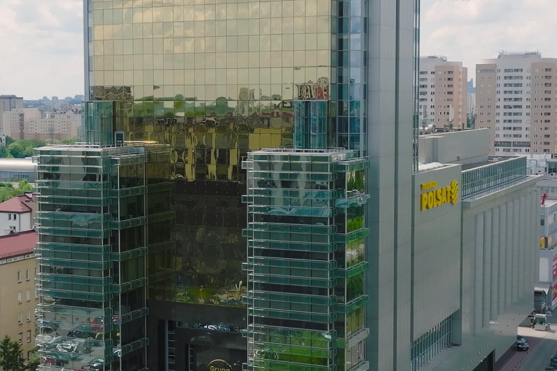 W prime time Polsat prowadzi w grupie ogólnej, a TVN – w komercyjnej