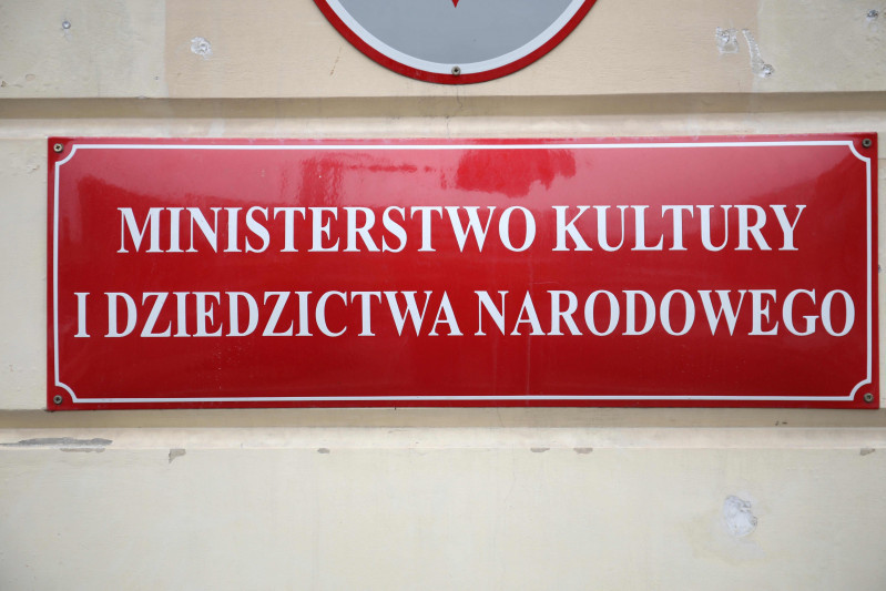 Program wsparcia niezależnych mediów lokalnych trafi na szybką ścieżkę