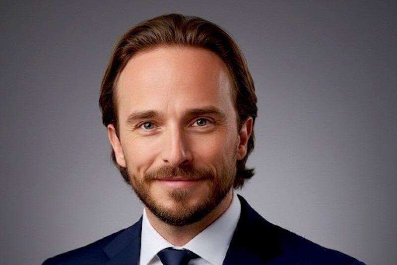 Konrad Sitek w ramach globalnej restrukturyzacji żegna się z Warner Music Polska