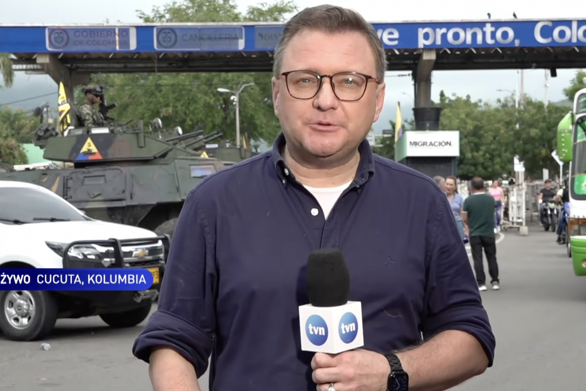 Część mediów ma reporterów na granicy Kolumbii z Wenezuelą