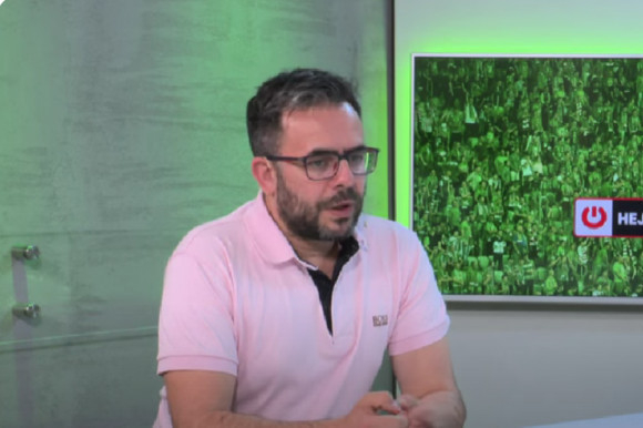 Właściciel Wisły Kraków opublikował na X numer telefonu Marcina Torza. Ten złożył zawiadomienie do prokuratury