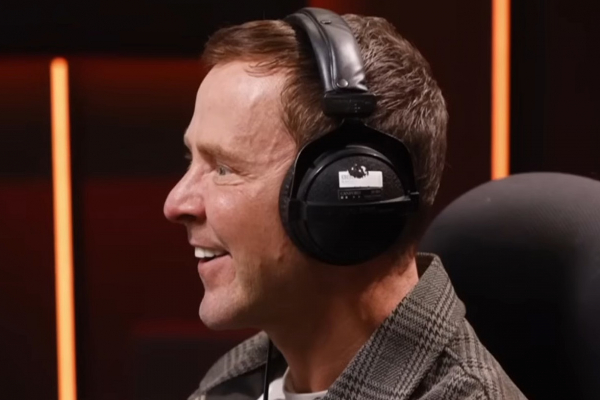 BBC zwalnia popularnego prezentera radiowego Scotta Millsa. Przez nieobyczajne zachowanie