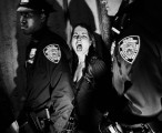 Aresztowanie protestujących w Harlemie podczas demonstracji ruchu Oburzonych - 25 października 2011 (fot. Tomasz Lazar) 