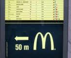 Im więcej minut do odjazdu pociągu, tym dłuższe menu McDonald'sa jest wyświetlane 