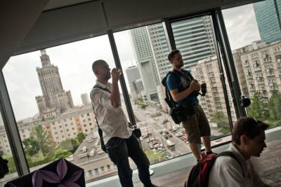 Otwarcie mieszkań pokazowych Jacka Żakowskiego, Gosi Baczyńskiej i Zbigniewa Bartmana w budynku Cosmopolitan. (fot. Marcin Obara)