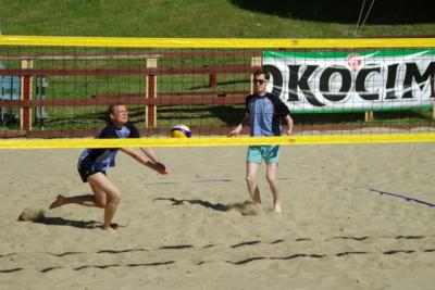 Reporterzy „Teleexpressu” Krzysztof Nakonieczny i Michał Niepytalski zakończyli turniej w Starych Jabłonkach jako najbardziej opaelni (fot. Sebastian Łukowski)