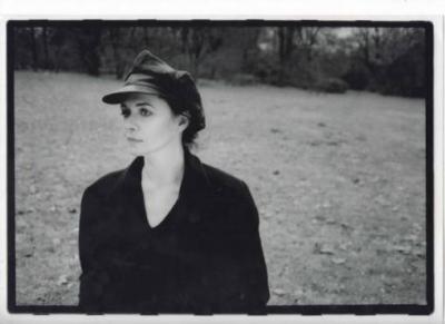 Joanna Szczepkowska była felietonistką "Wysokich Obcasów"od 1999 roku 