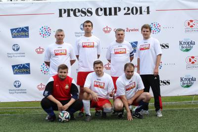 Super Express (fot. Andrzej Opacian)